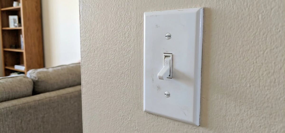 Toggle Switch